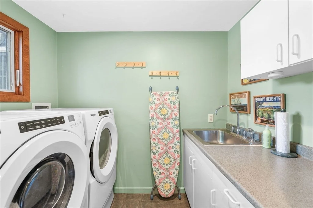 Photo of 35 Cogswell Ave