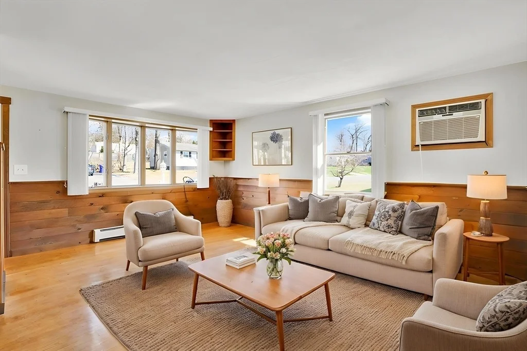 Photo of 142 Louis Rd