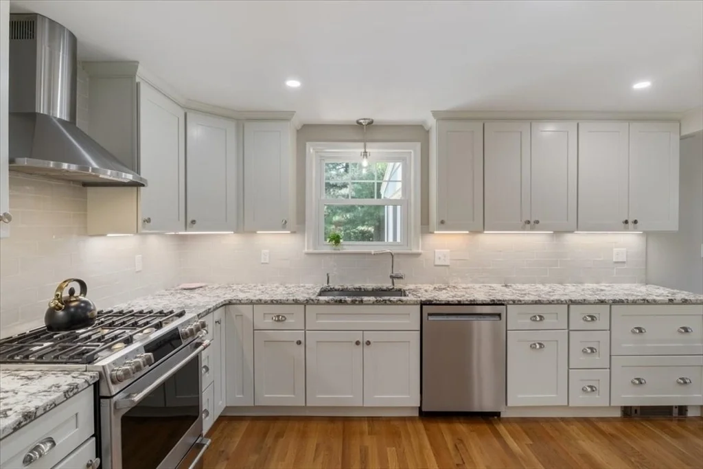 Photo of 13 Devon Road