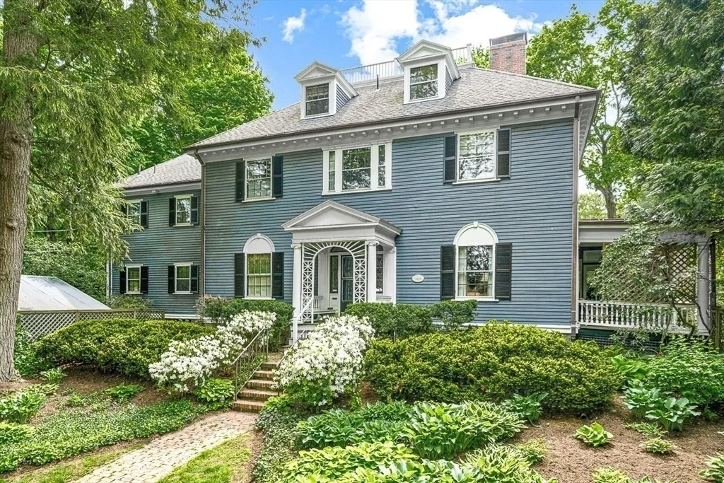 Photo of 42 Lawrence Rd