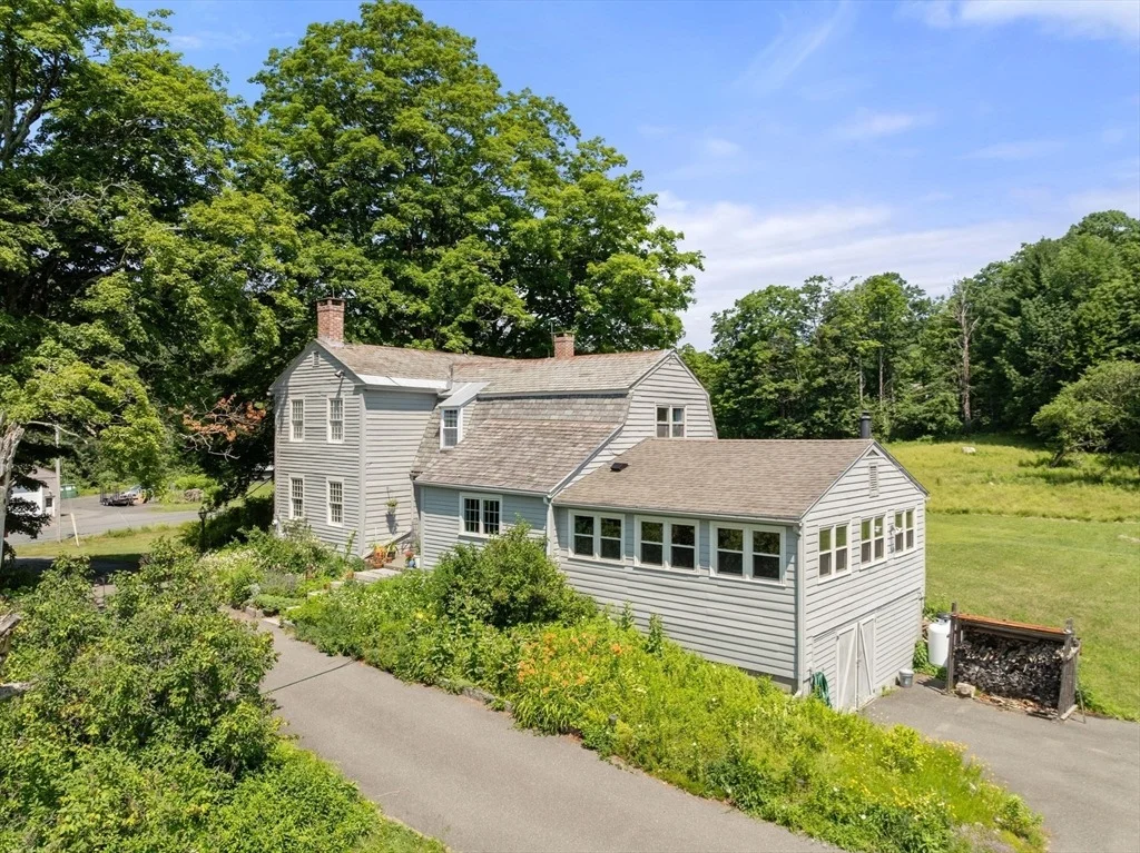 Photo of 287 Williamsburg