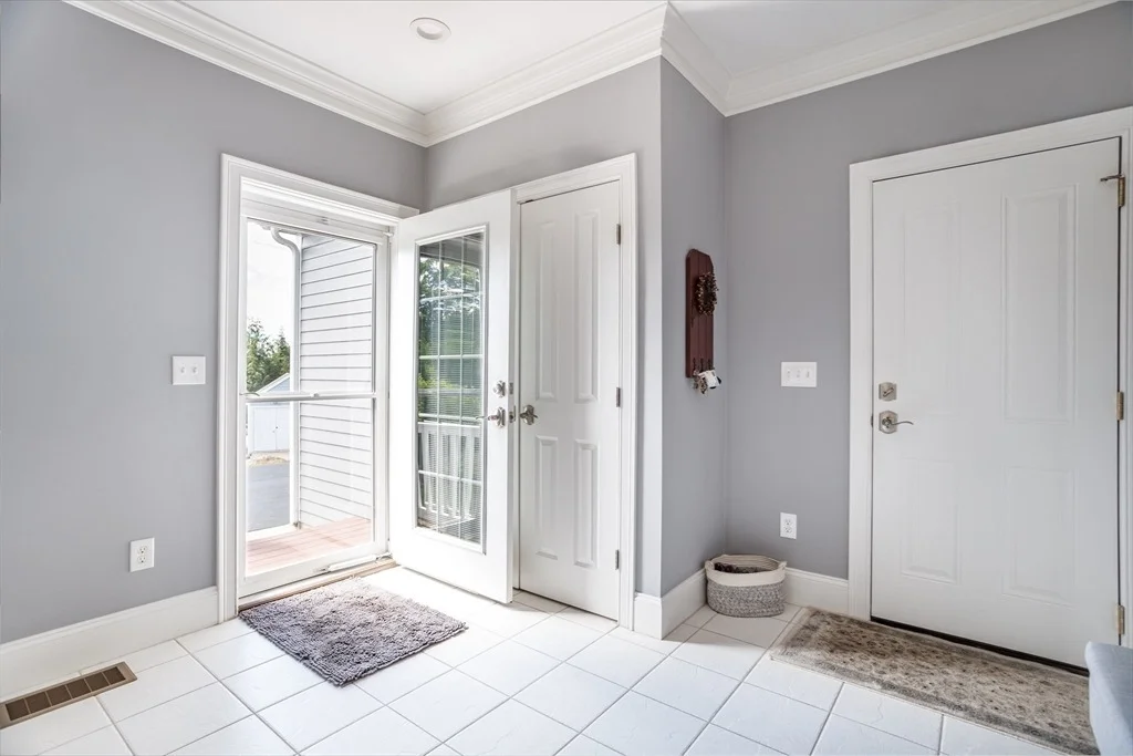 Photo of 150 Nicholas Dr