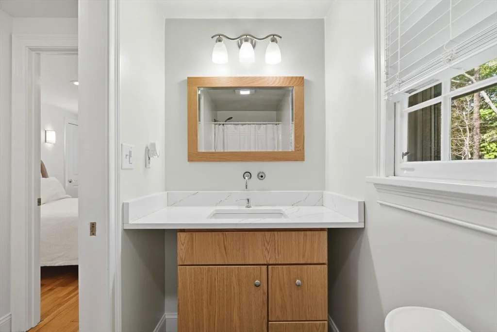 Photo of 22 Rosedale Ave
