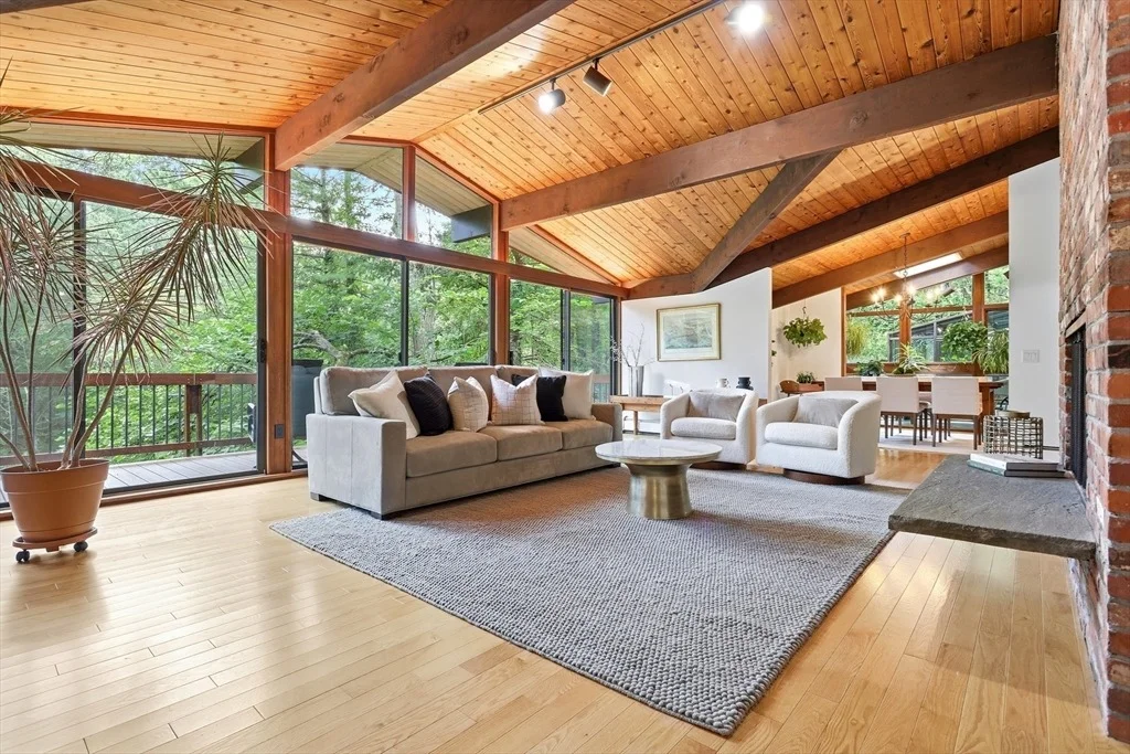 Photo of 40 Brigham Woods