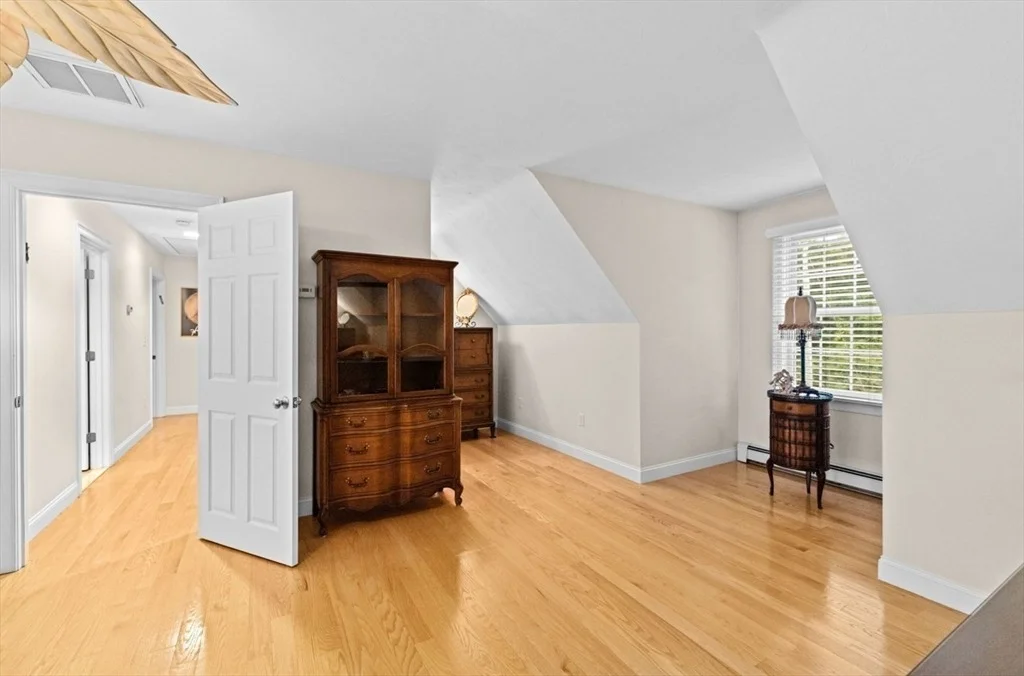 Photo of 79 Peabody Rd