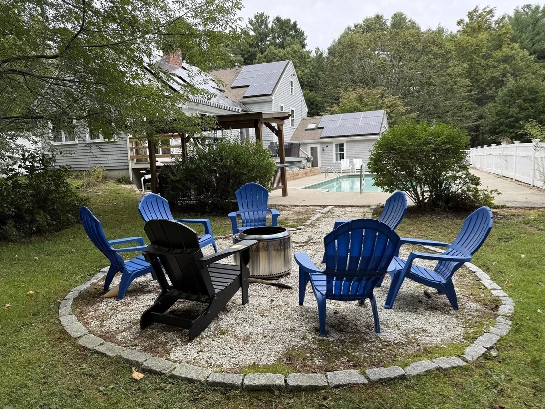 Photo of 4 Allen Rd.