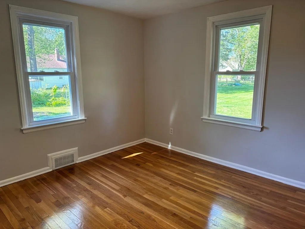 Photo of 65 Brookside Circle