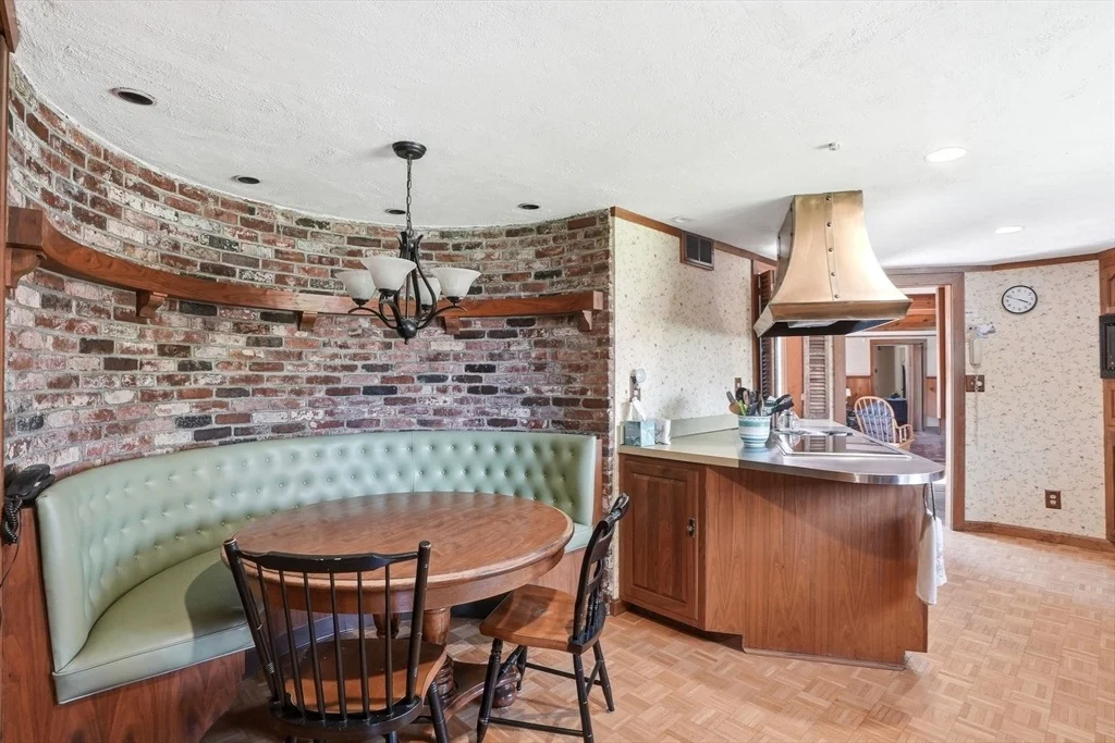 Photo of 234 Converse Rd
