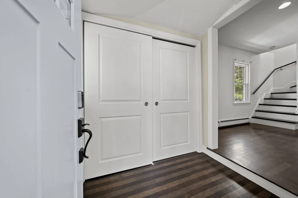 Photo of 32 Maple Ave