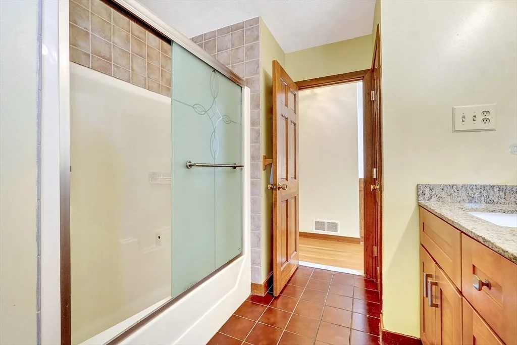 Photo of 3 Macone Cir