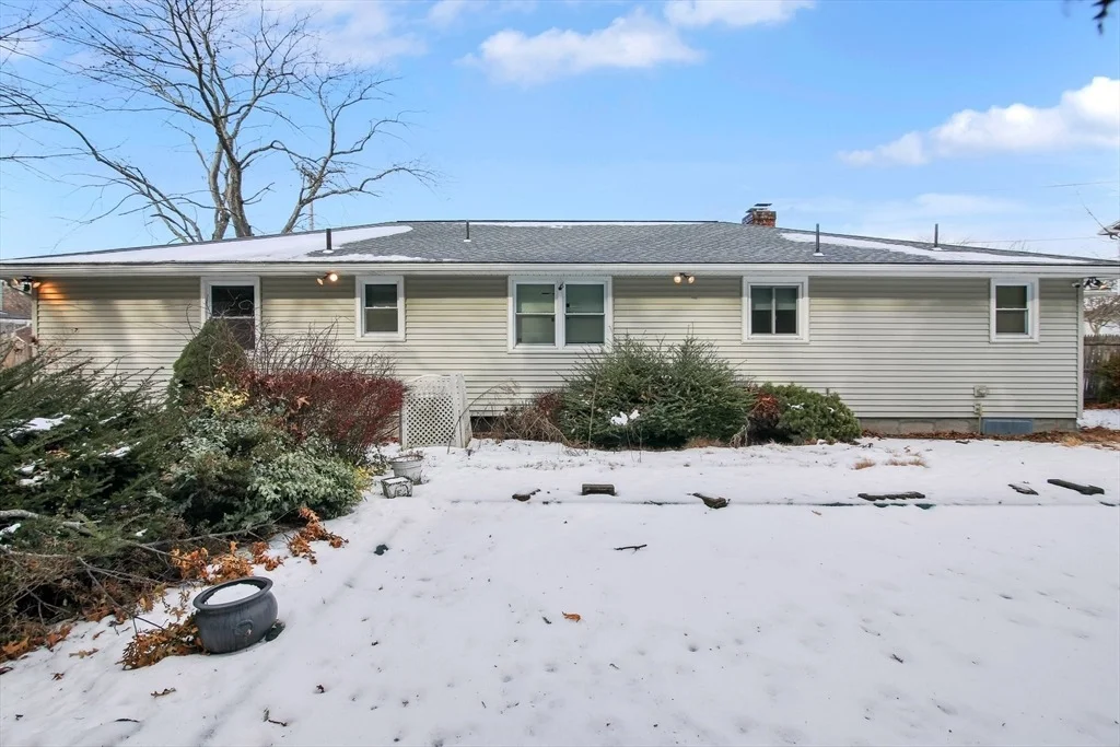 Photo of 17 Labelle Cir