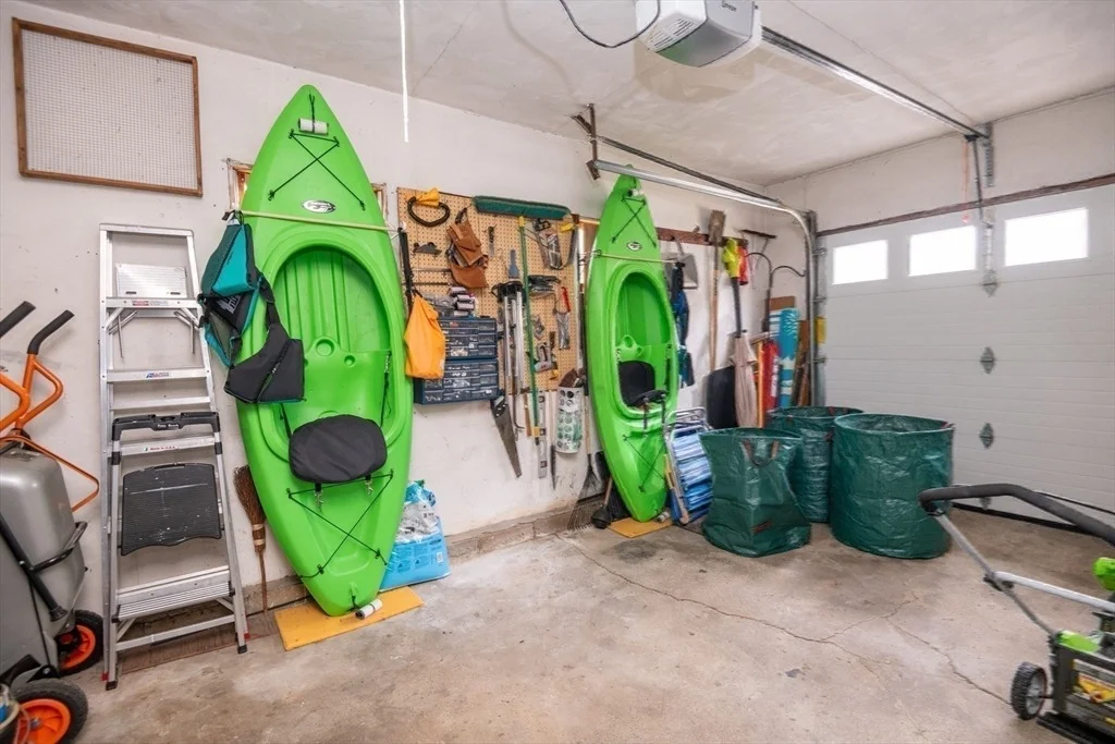 Photo of 189 West Shore Dr