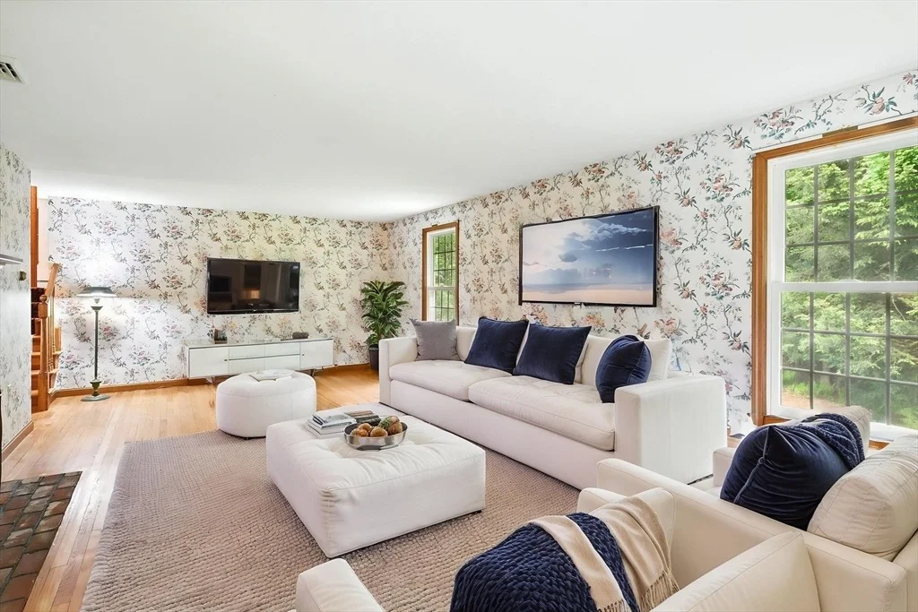 Photo of 45 Yankee Circle