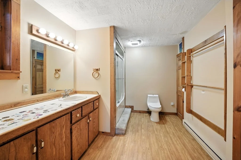 Photo of 1327 Williamsburg Road