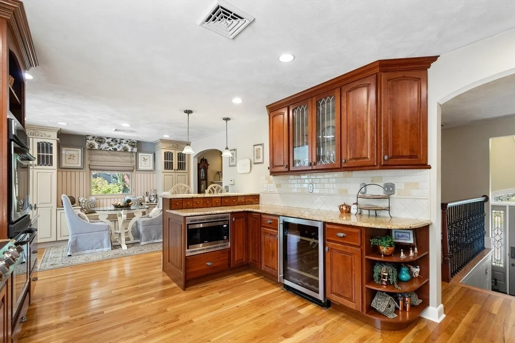 Photo of 24 Hickory Ln