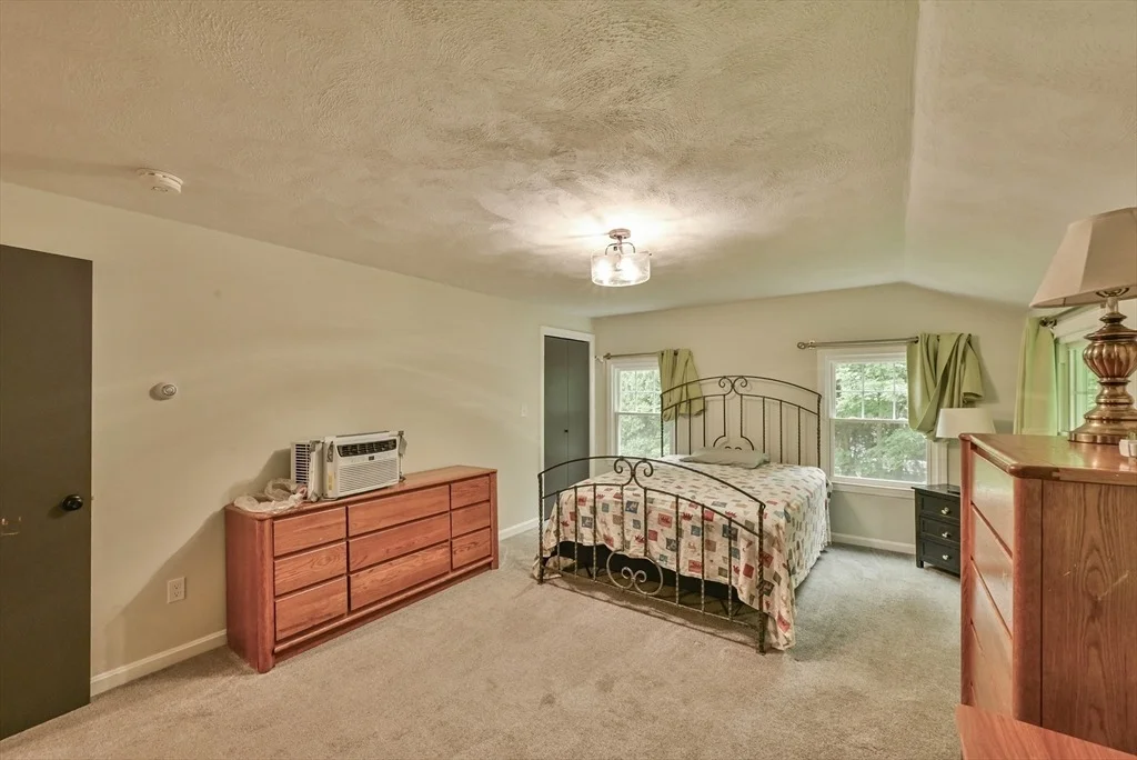 Photo of 48 Central St