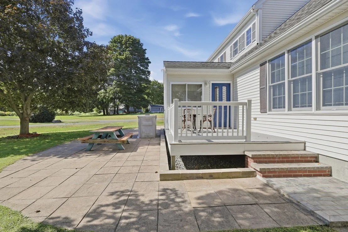 Photo of 473 Main Street