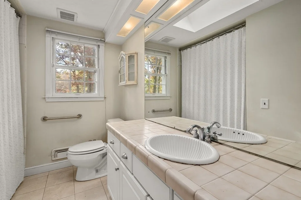 Photo of 154 Fairview