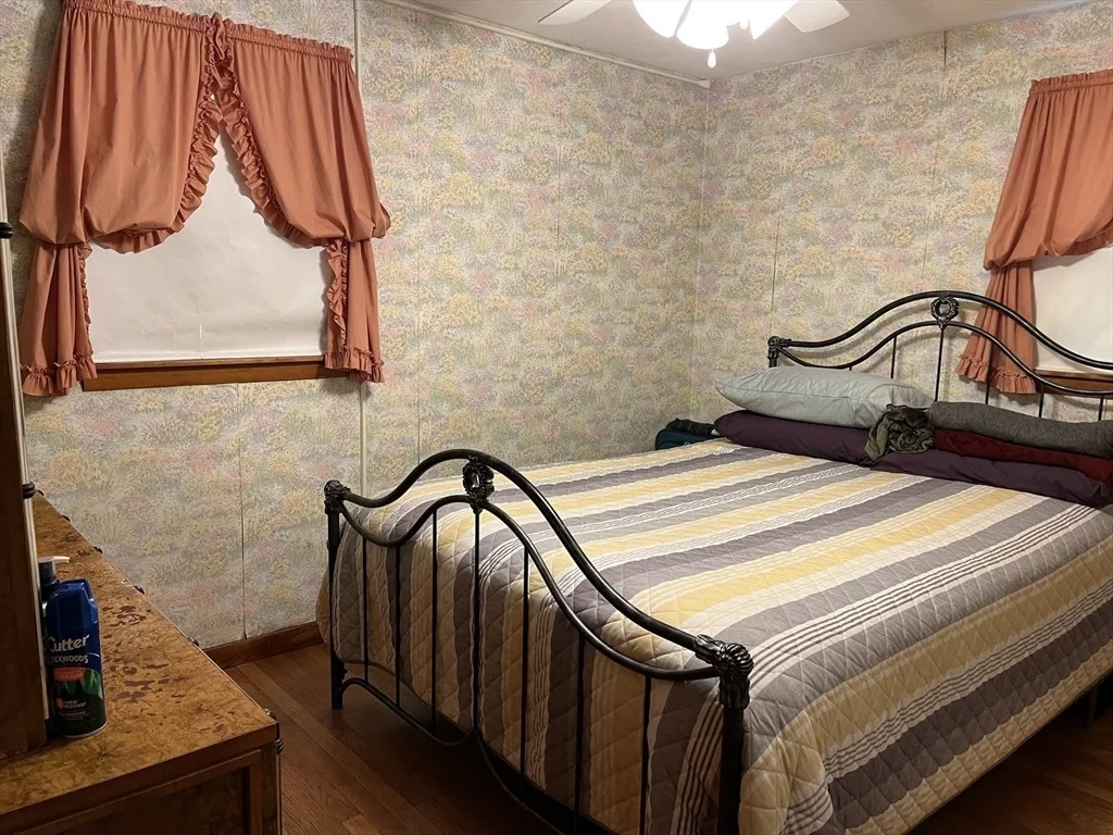Photo of 100 Rowland St