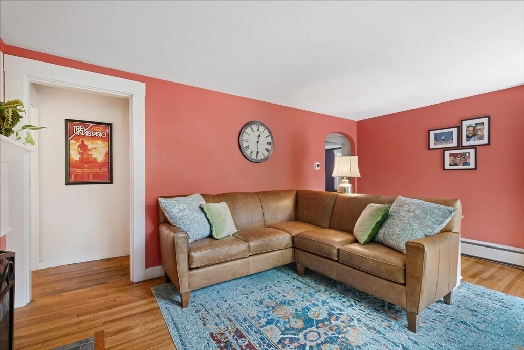Photo of 46 Bancroft Rd