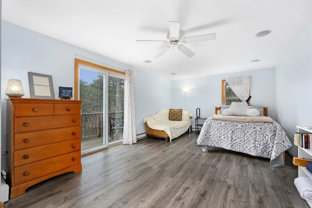 Photo of 2 Short Lots Ln