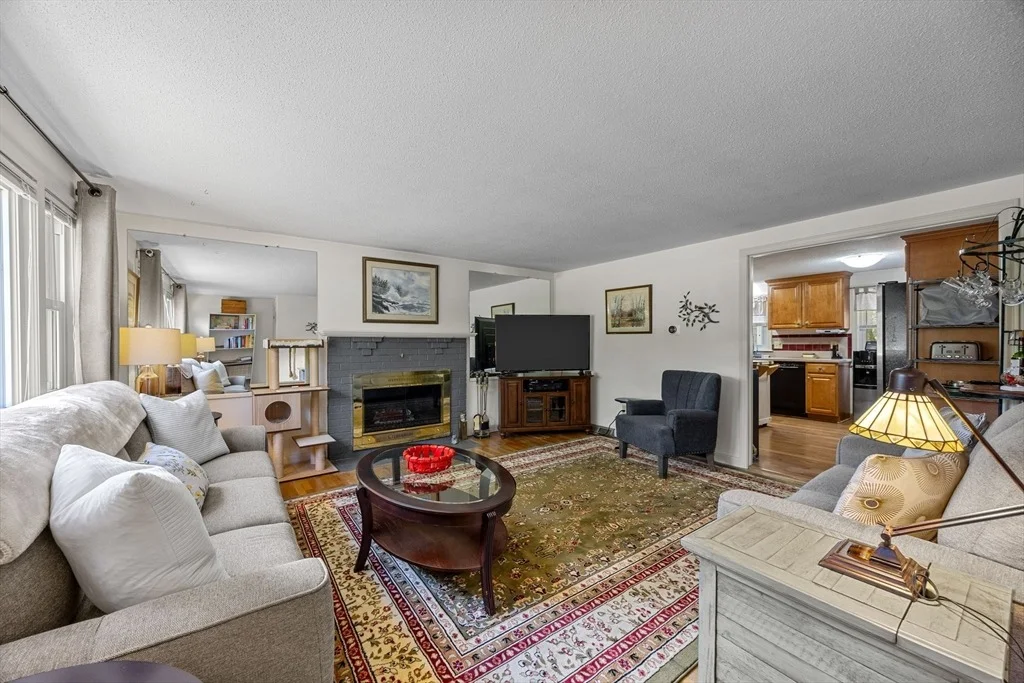 Photo of 21 Brian Ln