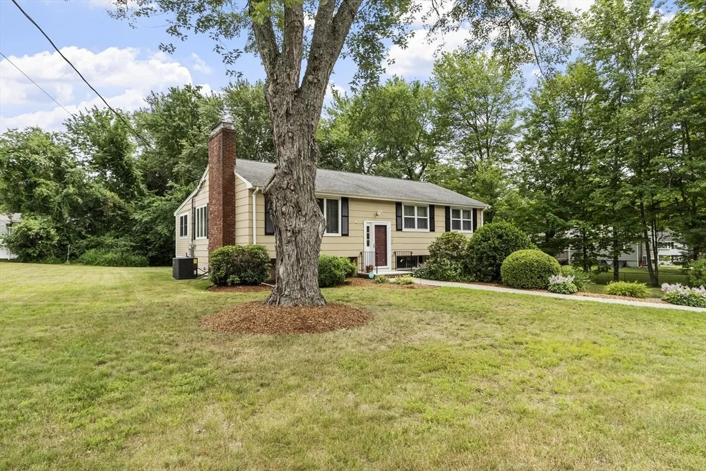 Photo of 2 Appletree Lane