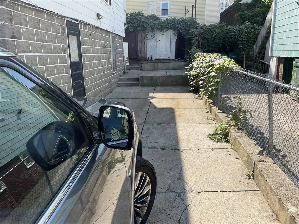 Photo of 17 Cady St