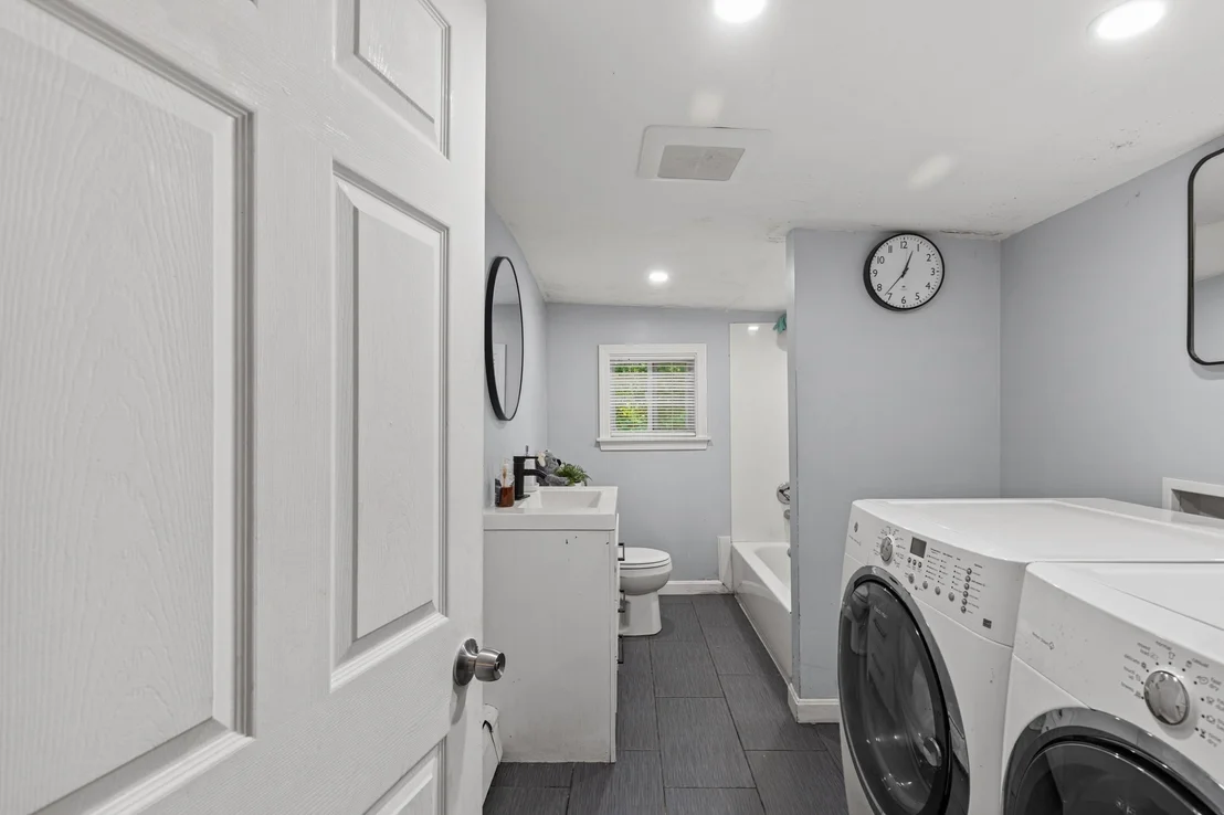 Photo of 452 Tecumseh St