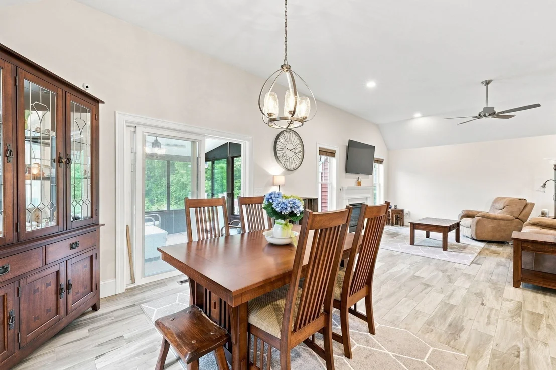 Photo of 59 Waterford Cir