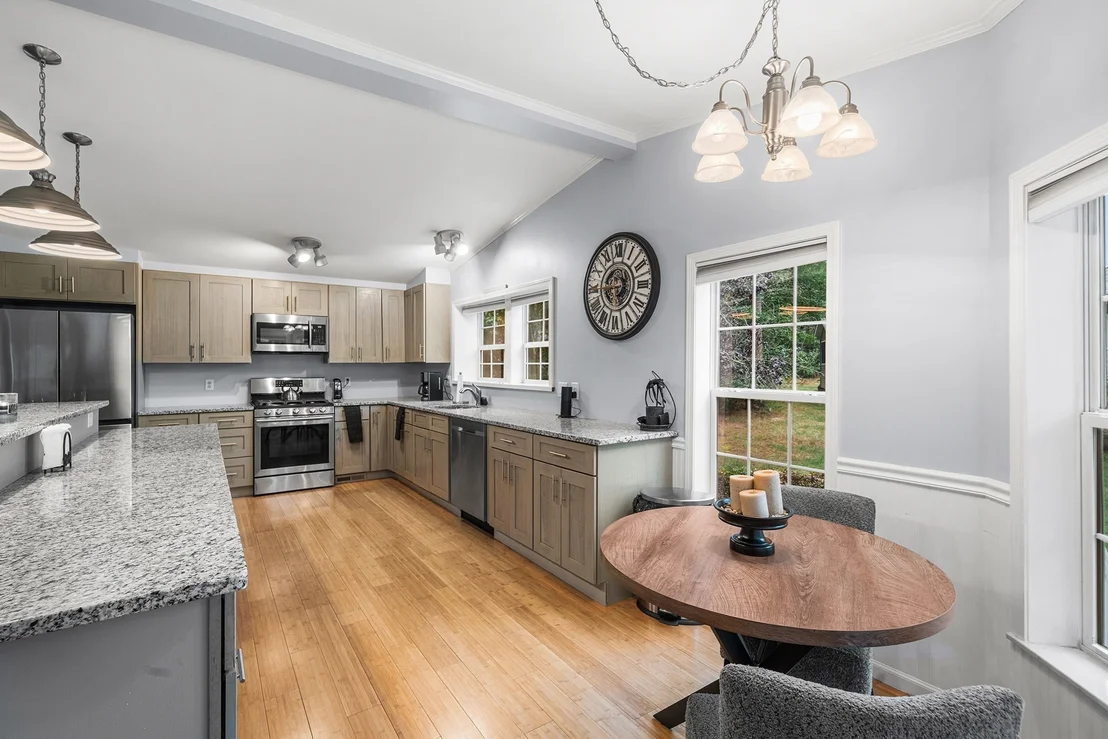 Photo of 7012 Oak Point Dr.