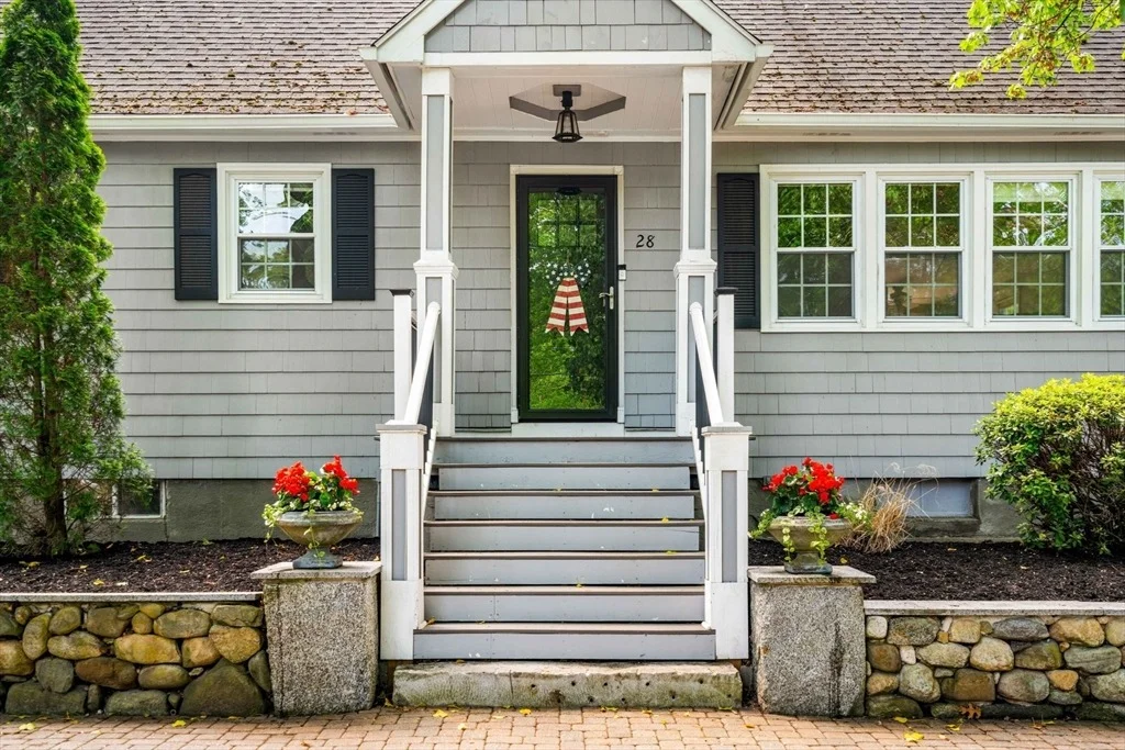 Photo of 28 Ballardvale Road