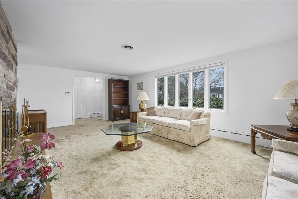 Photo of 31 Arbor Way