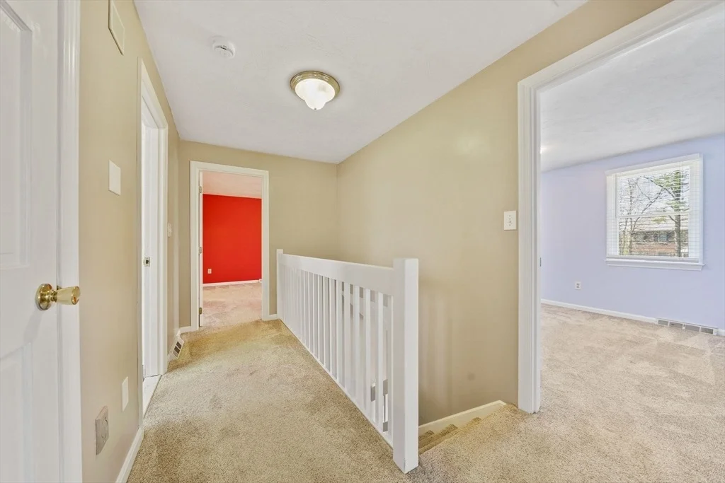 Photo of 75 Erica Dr