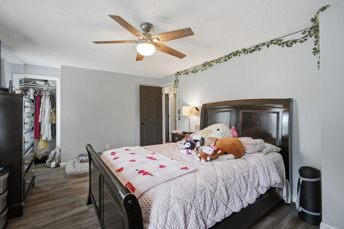 Photo of 19 Stephanie Cir