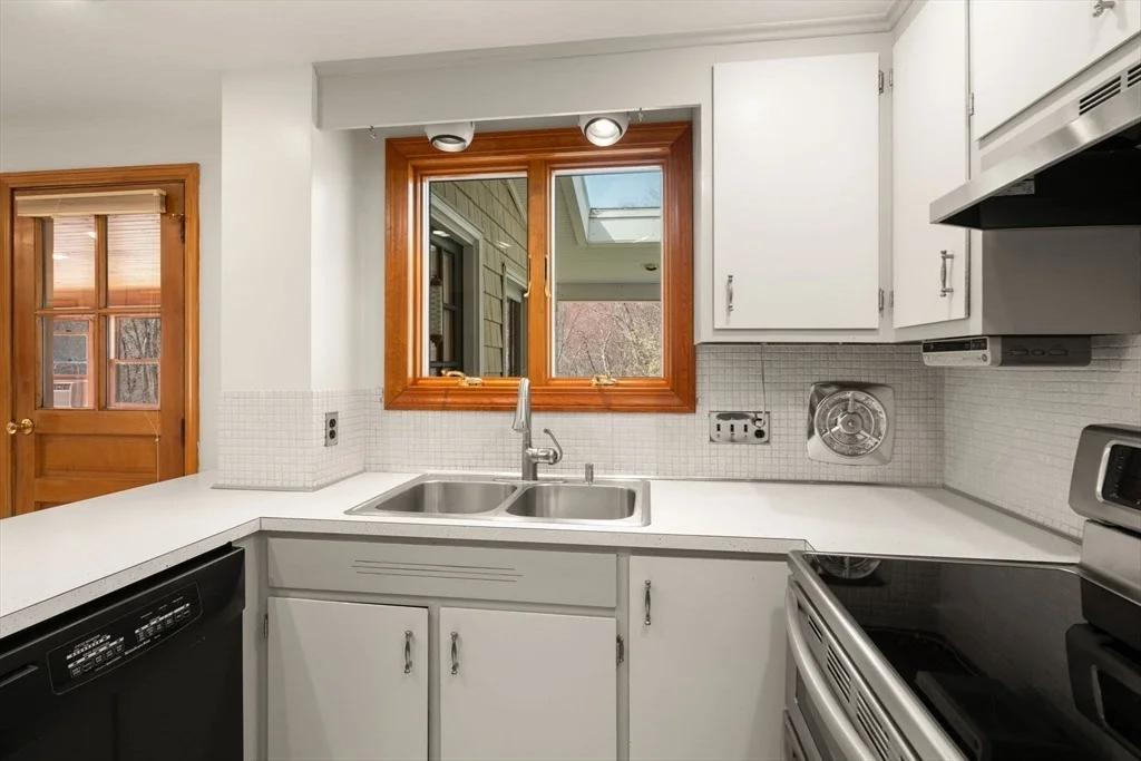 Photo of 4 Wachusett Drive