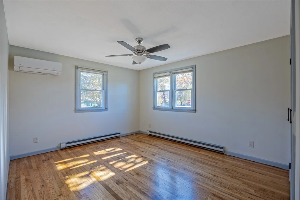 Photo of 8 Ridgeview Drive