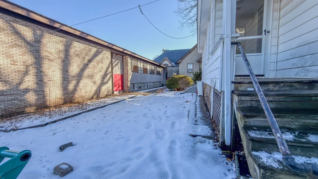 Photo of 39 Whitmarsh Avenue