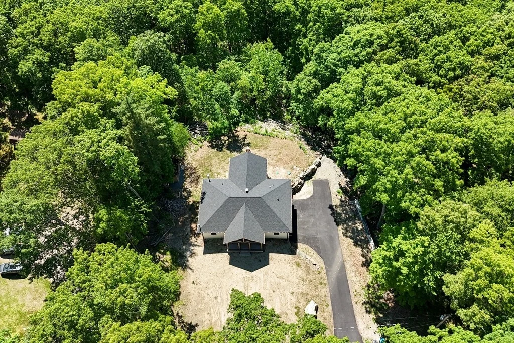 Photo of 115 Webster Road