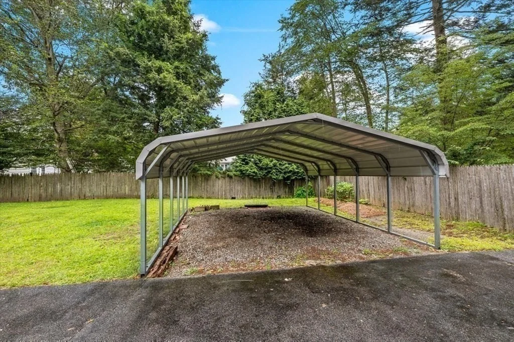 Photo of 48 Fuller Rd