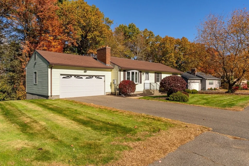 Photo of 33 Sterling Drive