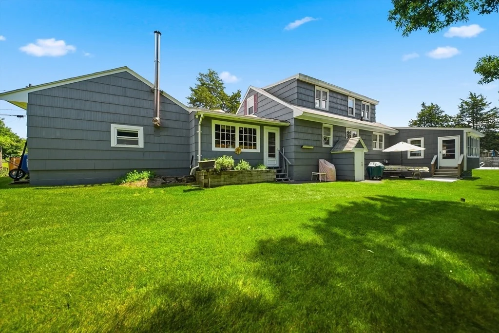 Photo of 8 Otis Avenue
