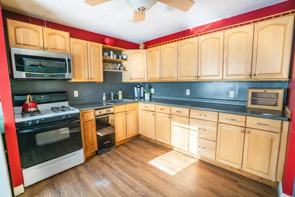 Photo of 73 Jefferson Rd