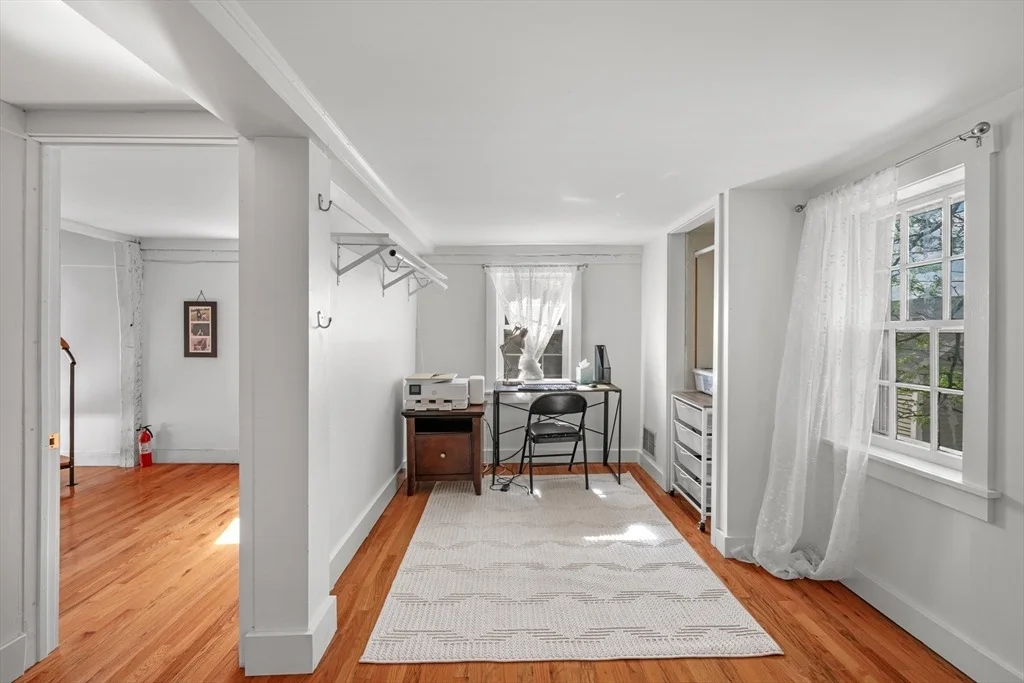 Photo of 15 River St