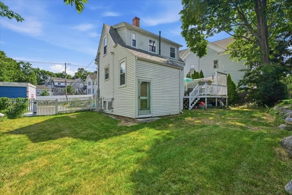 Photo of 113 Temple St