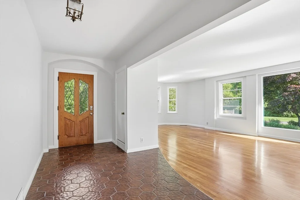Photo of 106 Bolton Rd