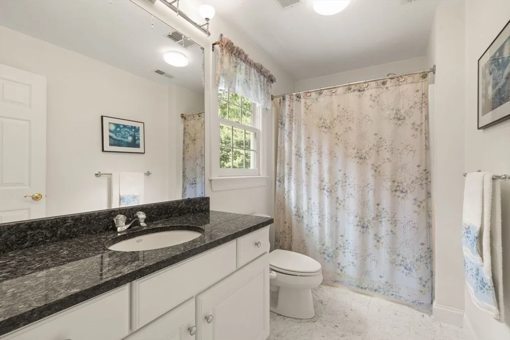 Photo of 18 Terrapin Ln