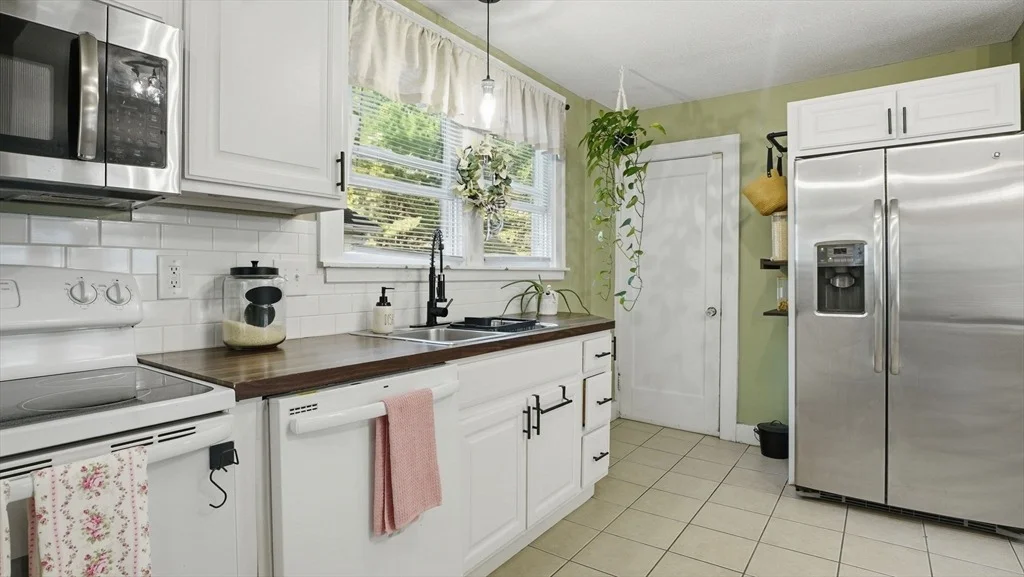 Photo of 87 Lakevilla Ave