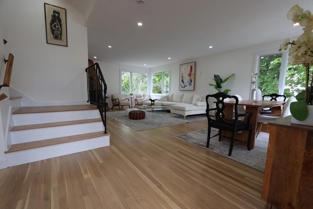 Photo of 331 Proctor Ave