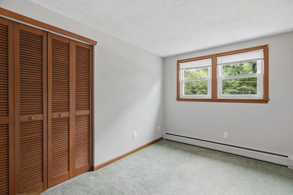Photo of 20 Biscayne Drive